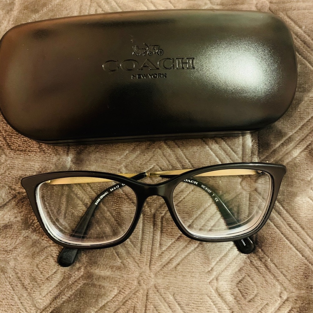 Coach frames in excellent condition!